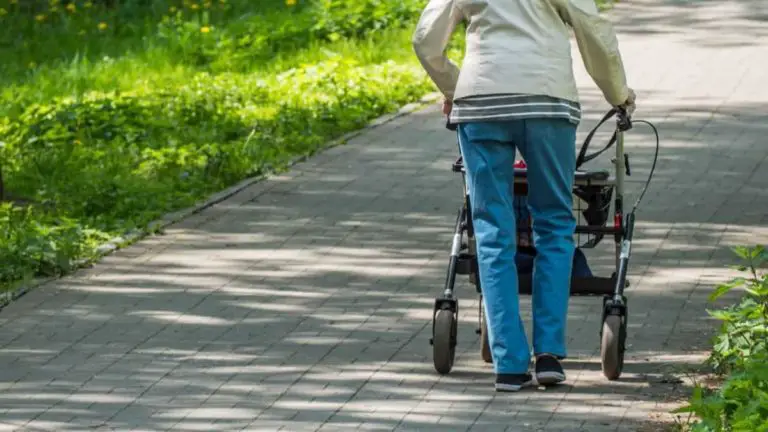 Best Rollator for Short Person [Top 4 Picks for 2024]